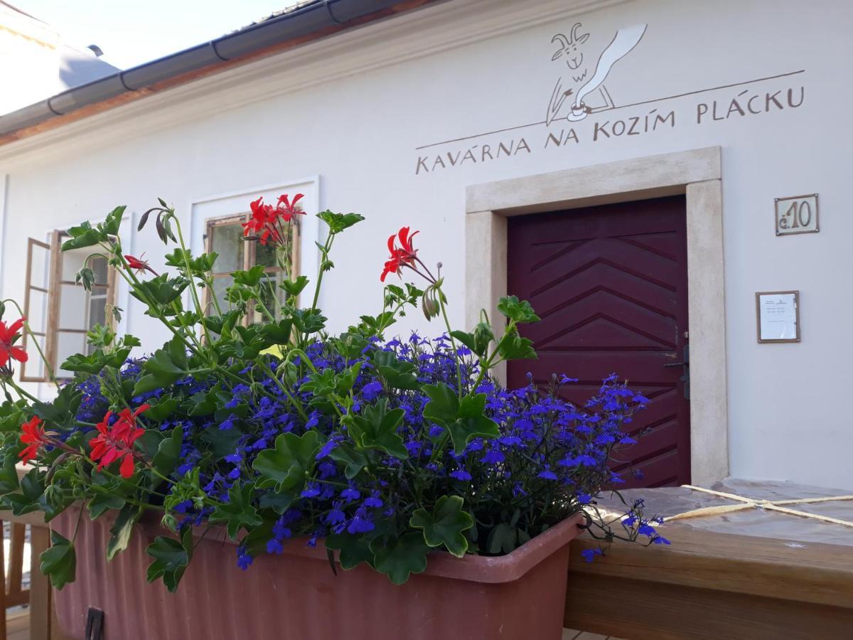 Cafe Kozi Placek Kutna Hora Bagian luar foto